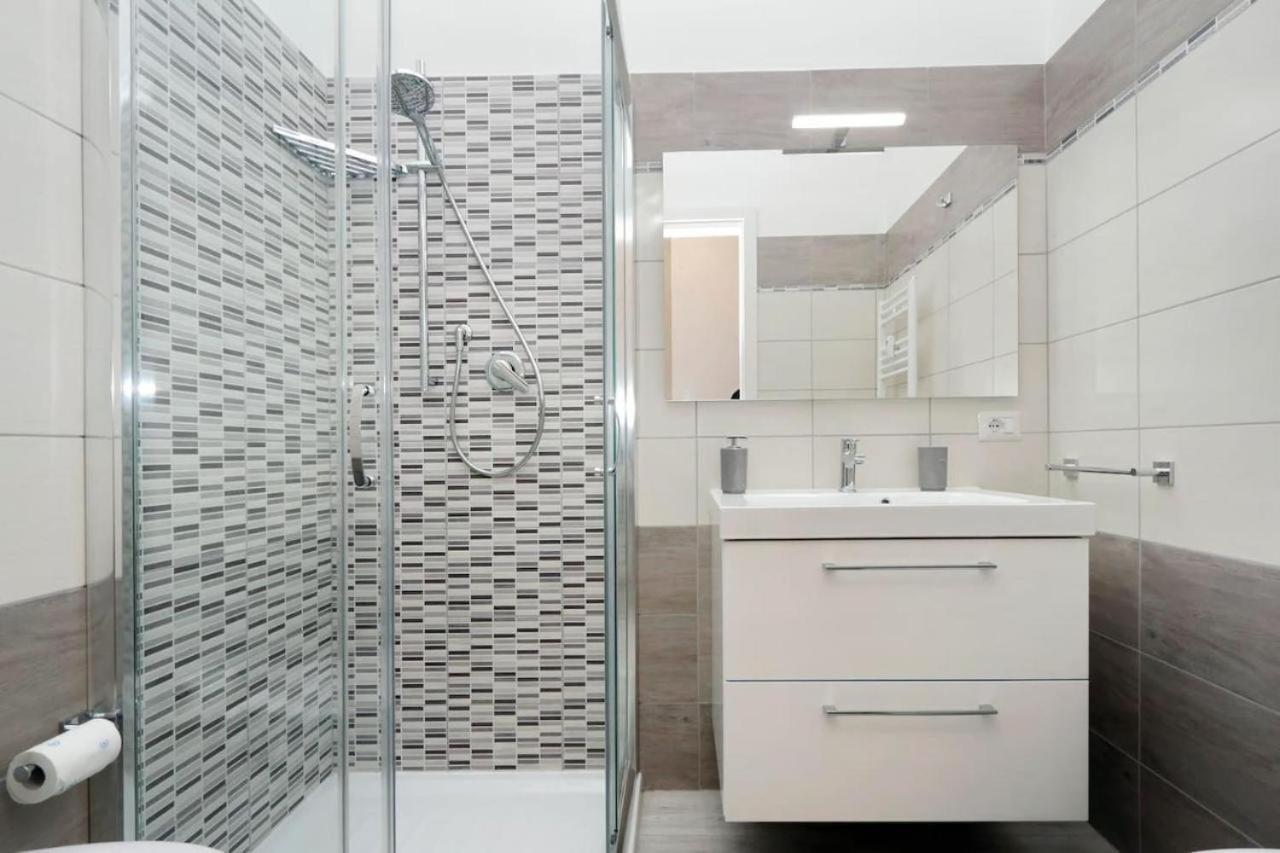 Vaticano Terrace: Brand New 2 Bedrooms 2 Bathrooms Roma Dış mekan fotoğraf